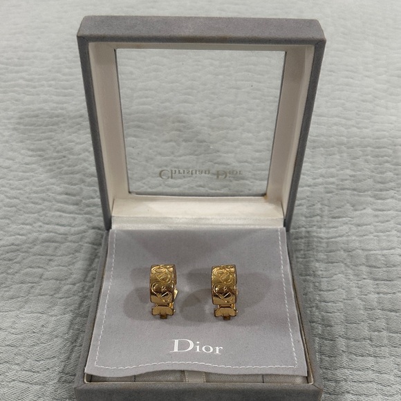 Dior Vintage Gold Logo Embossed Clip On Earrings - Picture 3 of 7
